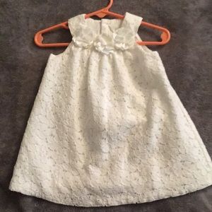 Baby girls new lace dress